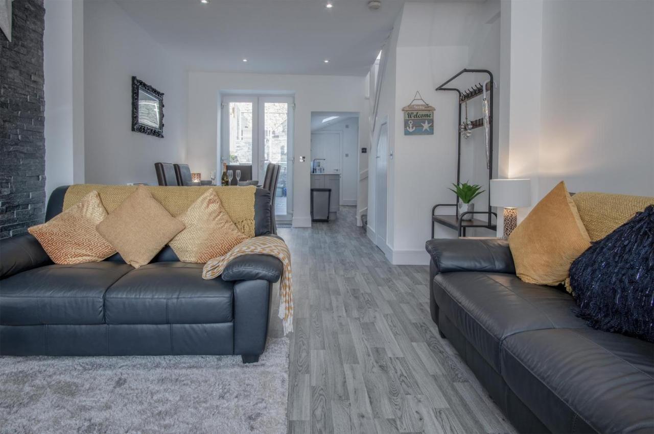 Hawtree Cottage - 2 Bedroom Cottage - Tenby Exterior foto